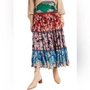 Anthropologie Women's Bhanuni Tiered Floral Print Crepe A-Line Maxi Skirt - 6